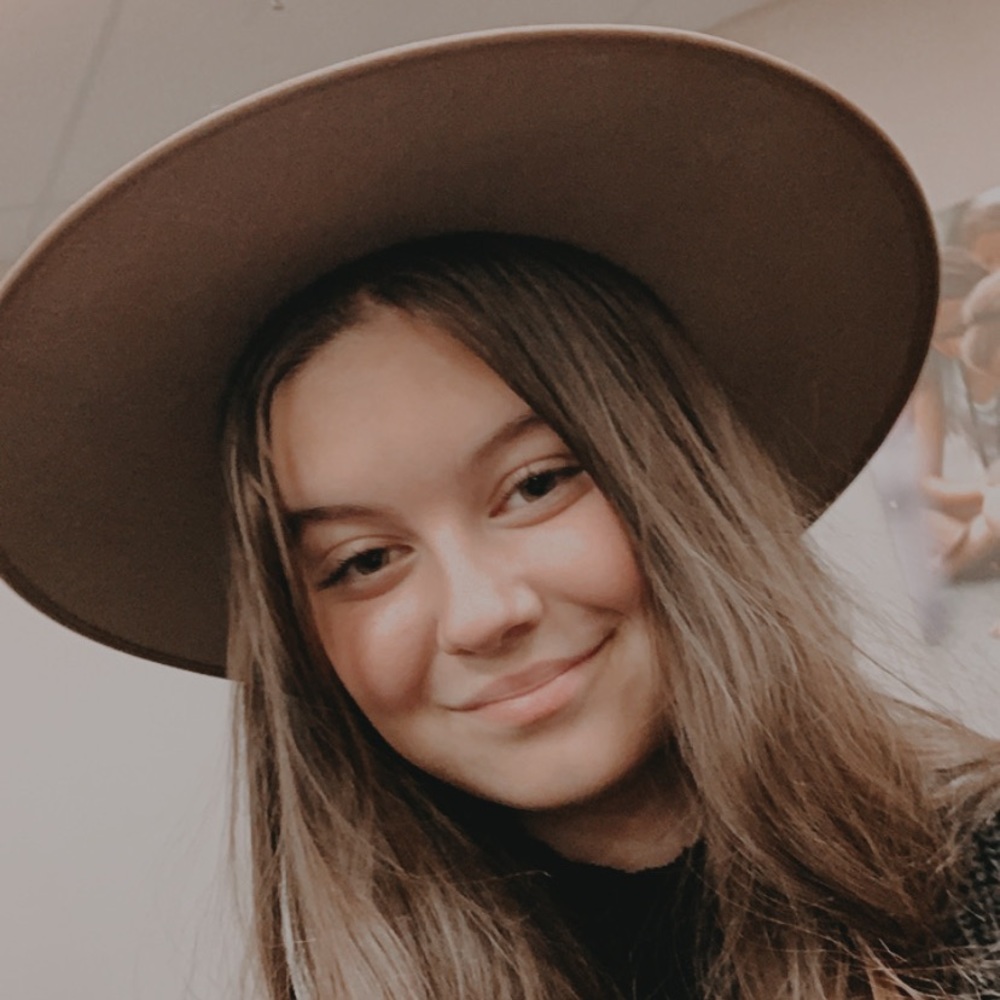 Meet your Posher, Tessa